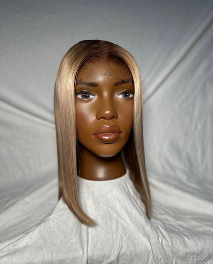 HD 4x4 closure Sand blonde 613 straight bob